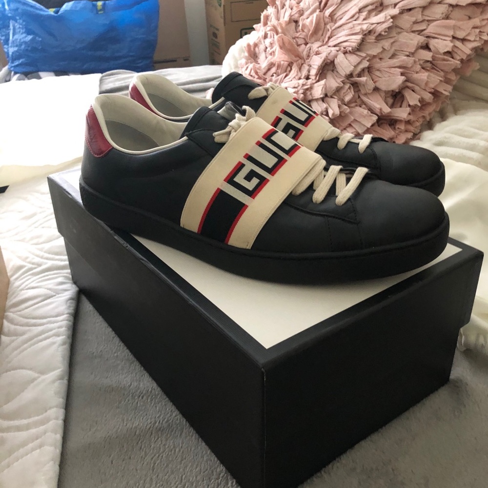 Gucci shoes